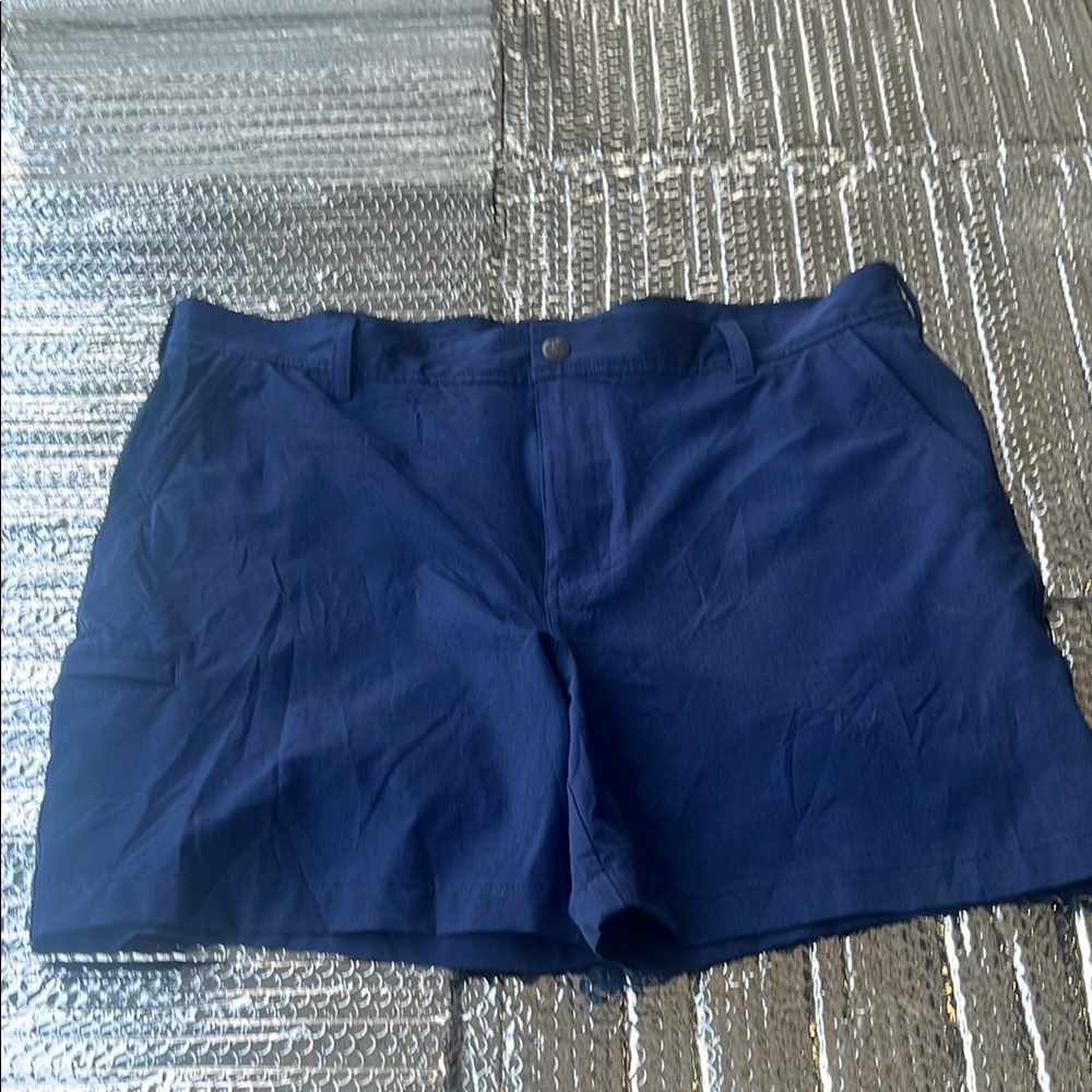 G H BASS & CO Men's Blue Casual Shorts